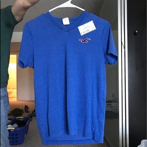 blue hollister vneck